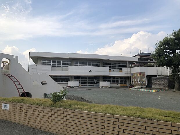 本町幼稚園（約500m）