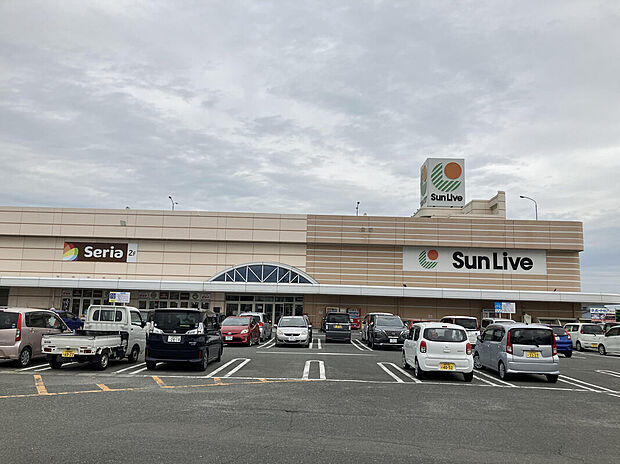 サンリブ（約970m）