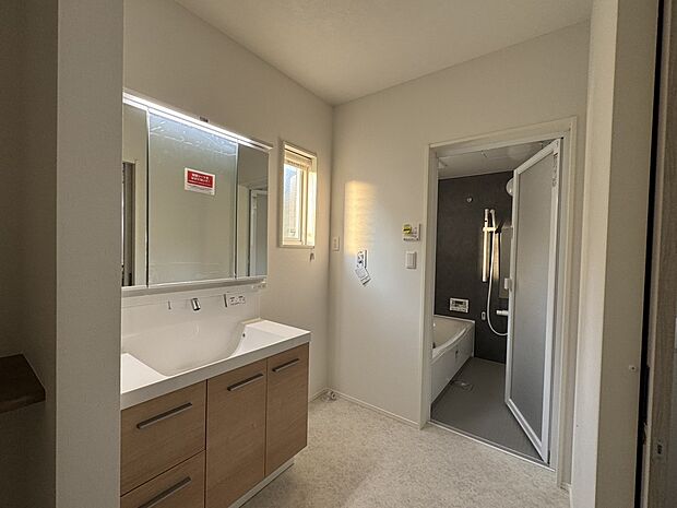 【1号地_洗面脱衣室】現地(2025年11月)撮影