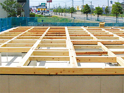 ひのき土台・集成材