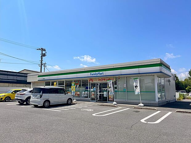 ファミリーマート中津宮夫店(約400m・徒歩5分)