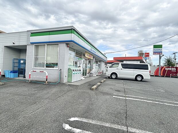 ファミリーマート富士吉原店(約300m)