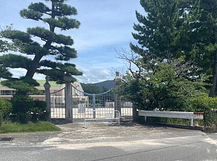 松崎小学校 約1100ｍ(徒歩約14分)