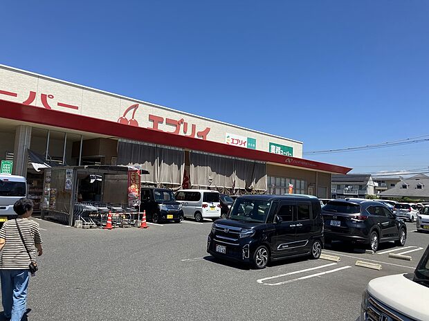 エブリイ川口店