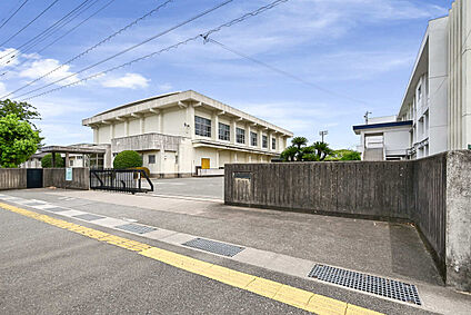 小郡市立小郡中学校 2230m
