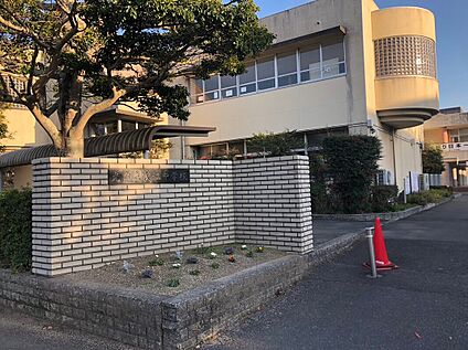 浅江中学校 約2,600ｍ(徒歩約33分)