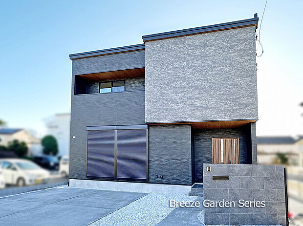 大成では一級建築士が生活スタイルに合わせ、自由設計住宅をご提案&お手伝い致します。(TAISEIこだわりの参考プラン:外観)