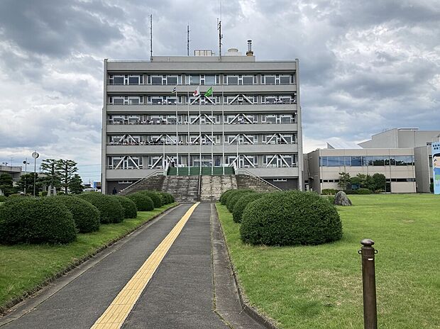 岩沼市役所(約750m)