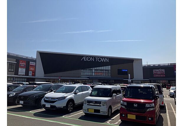 イオンタウン四日市泊（約320m）