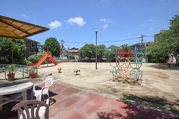 紫水公園(約290m)