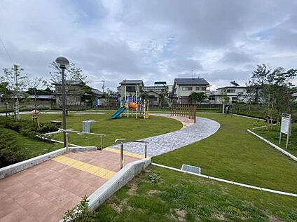 伏山7号公園 60ｍ(徒歩1分)