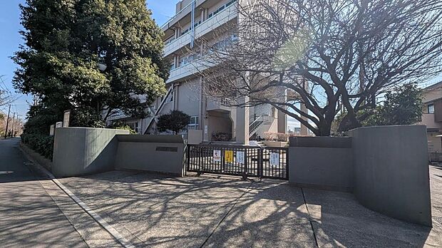 武蔵野市立第六中学校（約1,458m）