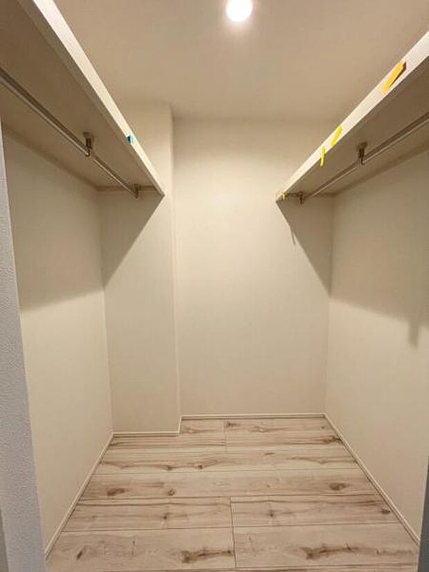 ◆ウォークインクローゼット装備!お洋服や荷物を整理しやすく室内スペースを有効活用出来ます!