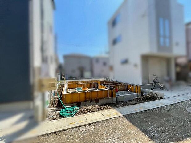 ◆当物件は未完成の為、皆様には近隣完成住宅をご見学いただいております！当社グループ施工の住宅を是非ご体感してみてください！※2026.5月撮影