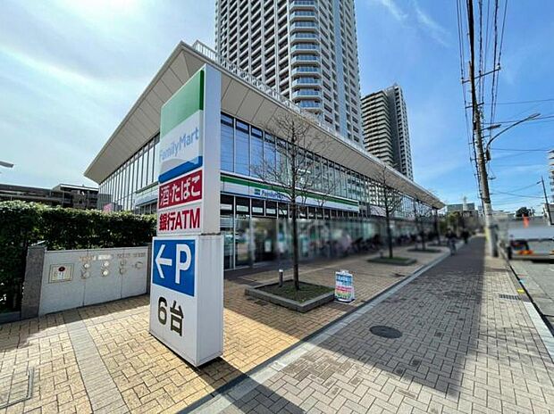 ファミリーマート川口金山町店(約250m・徒歩4分)