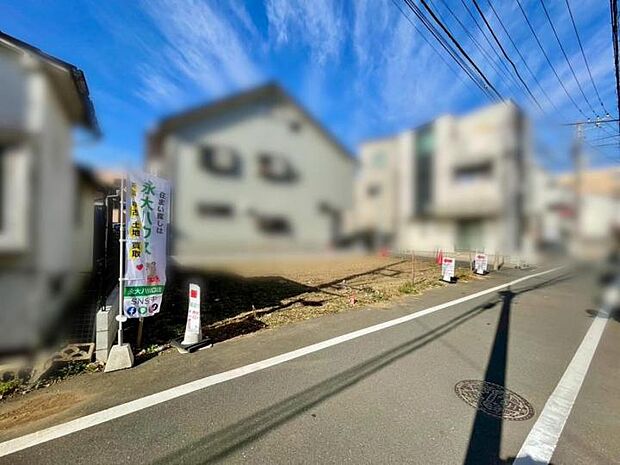 【外観】◆建築中の為、近隣完成住宅をご見学出来ます！またお客様がご興味のある物件も合わせてご案内します！※2025.11月撮影