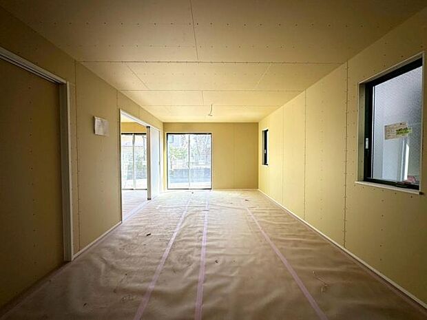 【内観】◆建築中現地ご見学出来ます!また近隣完成住宅や、お客様がご興味のある物件も合わせてご案内させていただきます!※2026.3月撮影