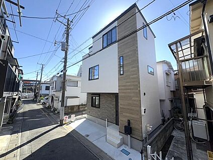 【現地外観写真】