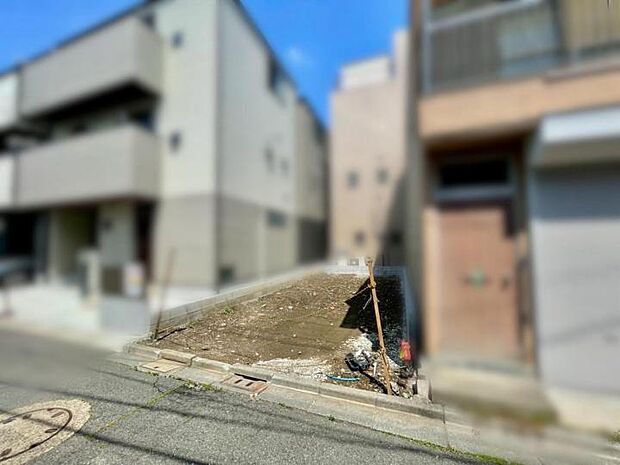 【現地写真※2026.5月撮影】◆「2026年10月」完成予定!スタイリッシュな外観デザインの住宅が誕生します!※2026.5月撮影