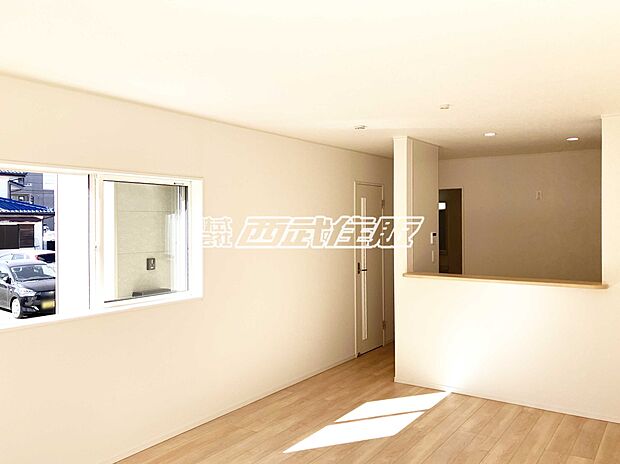 【リビング】インテリアの映える広々としたリビング。