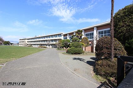 瑞穂町立瑞穂第三小学校 1200m(15分)