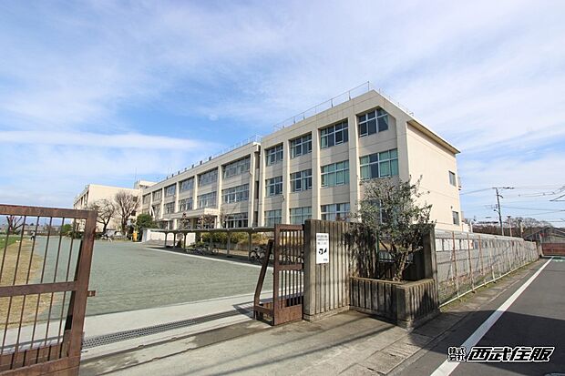 瑞穂町立瑞穂第二中学校(約2,900m・徒歩37分)