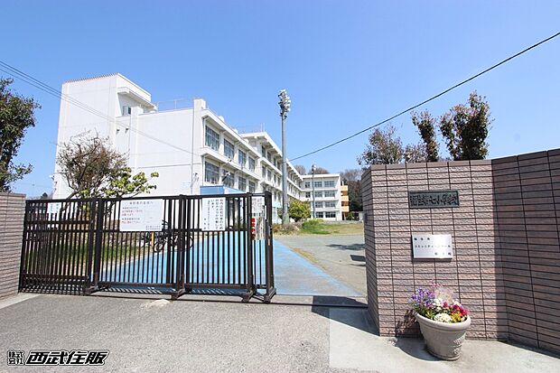 福生市立福生第七小学校(約108m・徒歩2分)