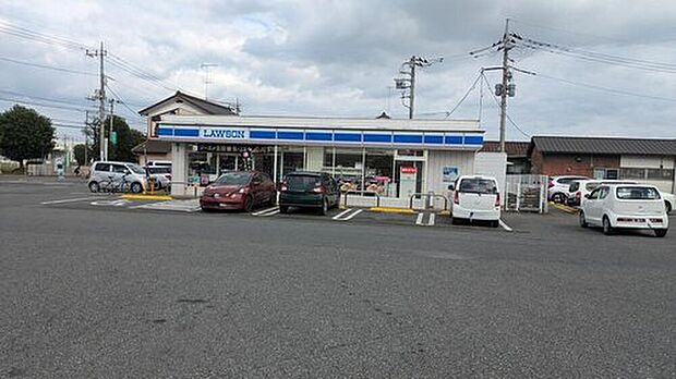 ローソン小山横倉店