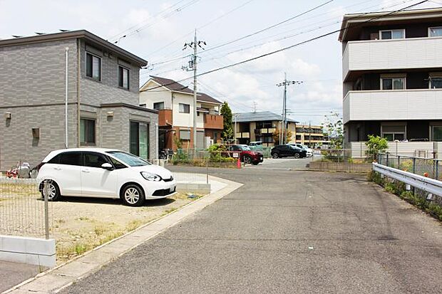 【前面道路】前面道路（撮影日：2026年5月撮影）