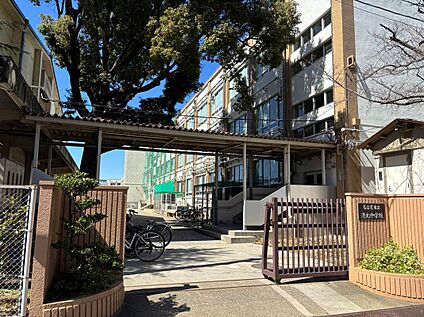 市立港北中学校 798～810ｍ(徒歩11分)