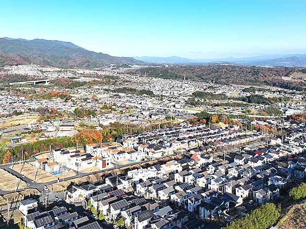 【分譲地空撮】総670区画の大規模デジタルニュータウンでありながら、御幸辻駅まで徒歩12分~14分という好立地!更に、371号バイパスがガーデンタウン「さつき台」入口に。ますます便利になりました。