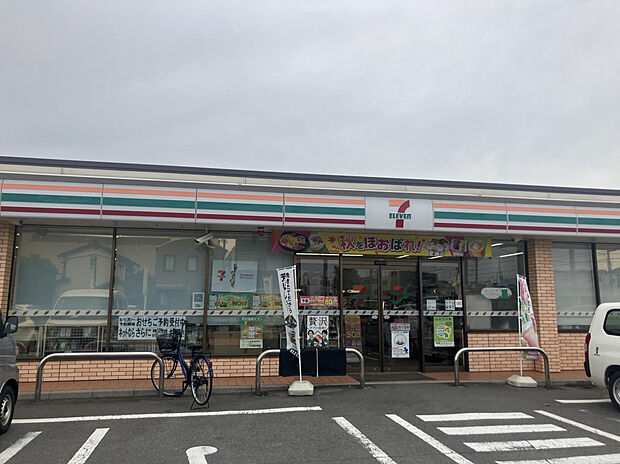 セブンイレブン津島昭和町店（約950m）