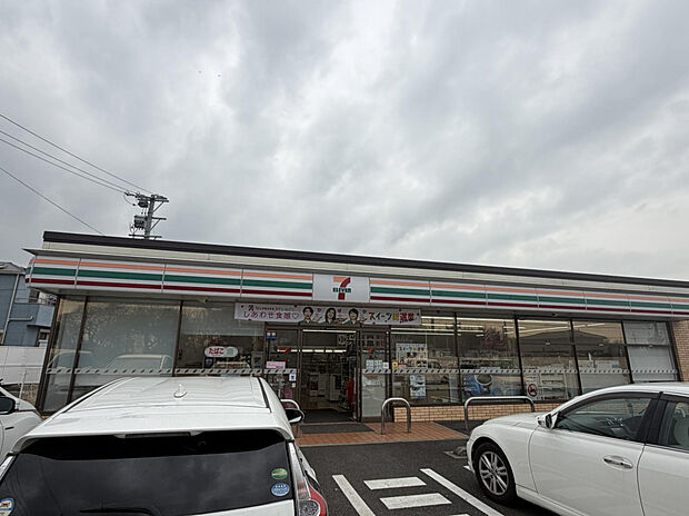 セブンイレブン犬山羽黒新田店（約1,000m）