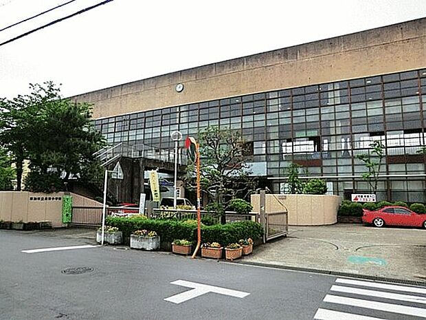 草加市立長栄小学校まで383m