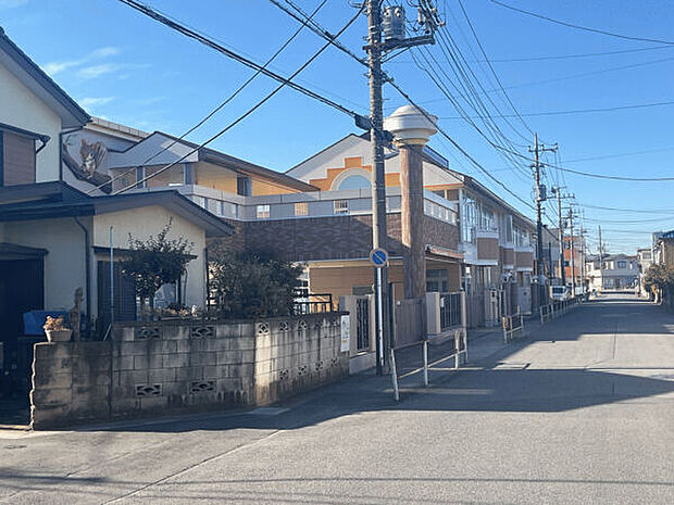 アスナロ幼稚園まで1095m