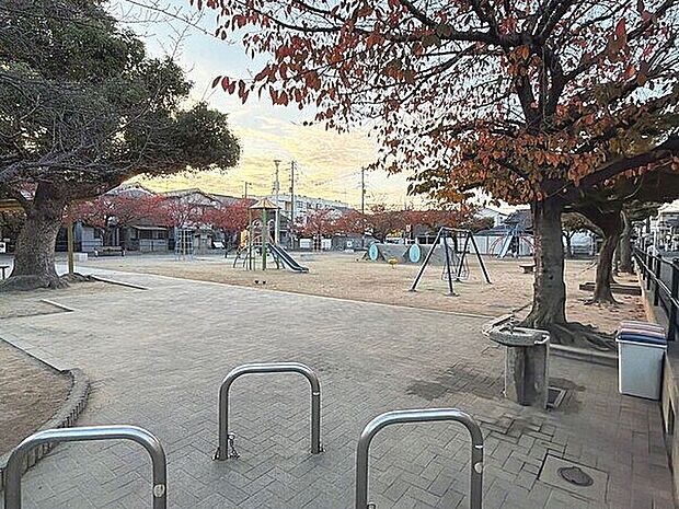 大和公園まで792m