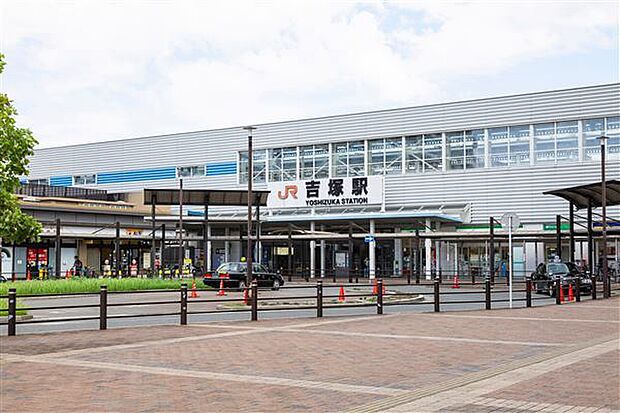 鹿児島線「吉塚」駅まで1120m