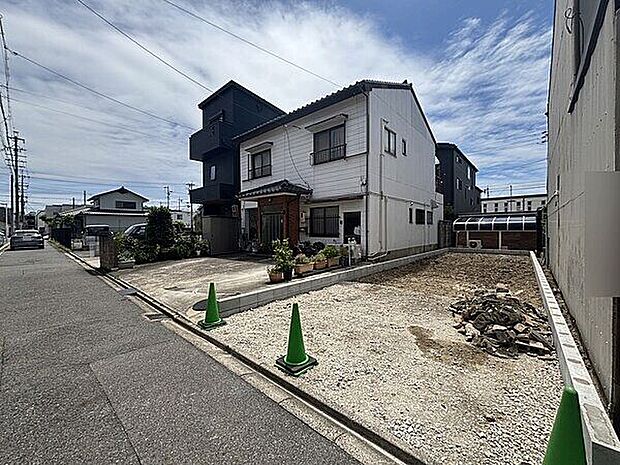 現地（土地）