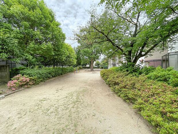 上瀬戸公園まで478m