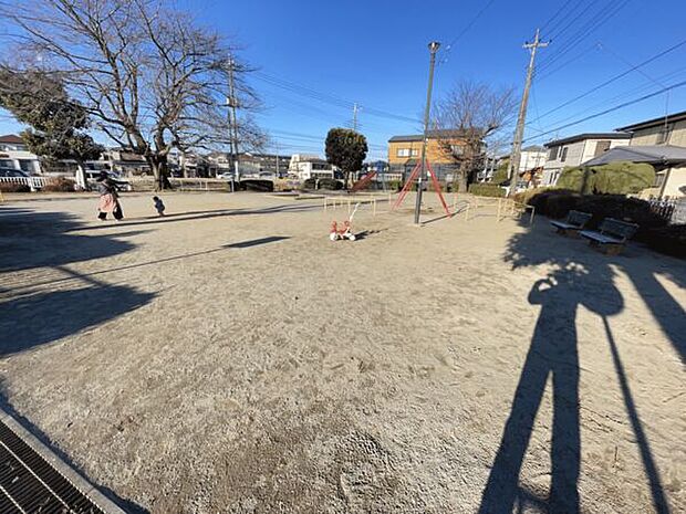 日立台第一公園まで899m