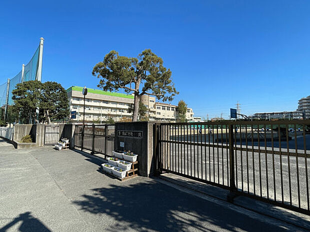 市川市立南行徳中学校（約1,834m）