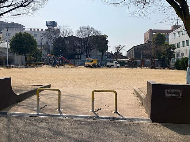 田川北公園(約408m)