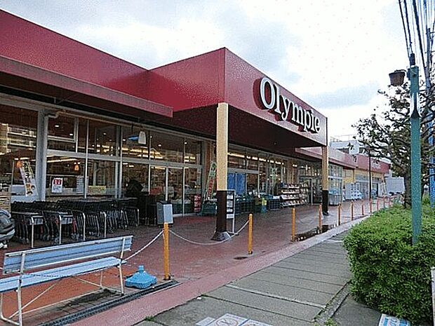 オリンピック行徳店（約962m）