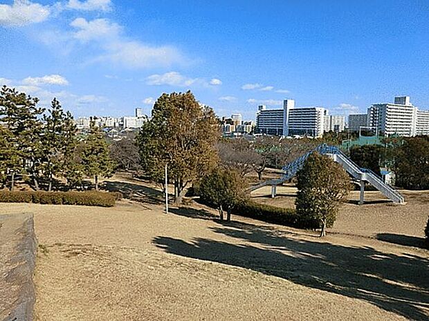 中央公園（浦安市）（約1,204m）