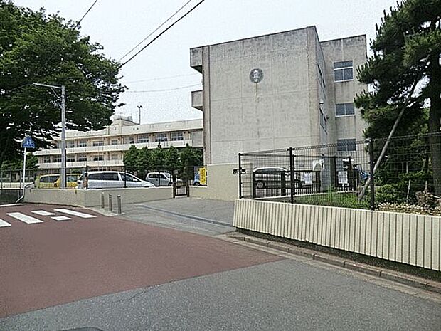 船橋市立飯山満小学校（約999m）
