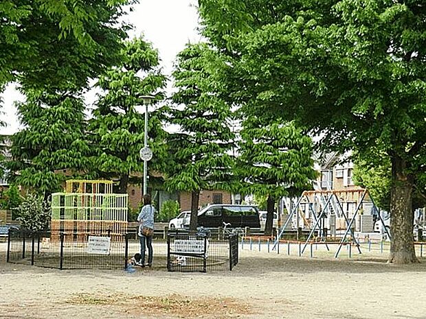 元郷第4公園(約556m)