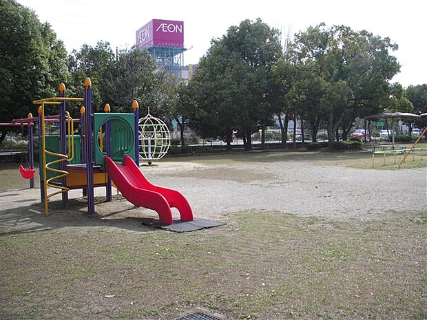 荒子川公園(約697m)