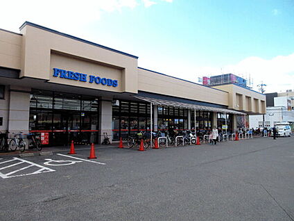アオキスーパー上飯田店 977m
