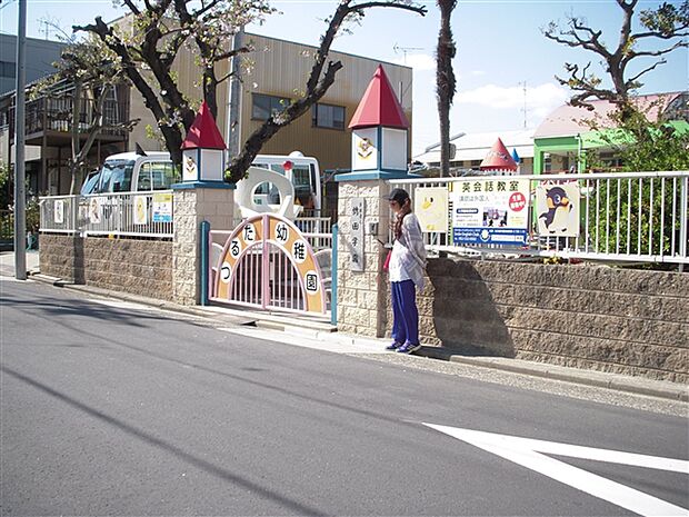 鶴田幼稚園（約383m）