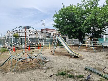 淡路西一町団児童遊園 250m